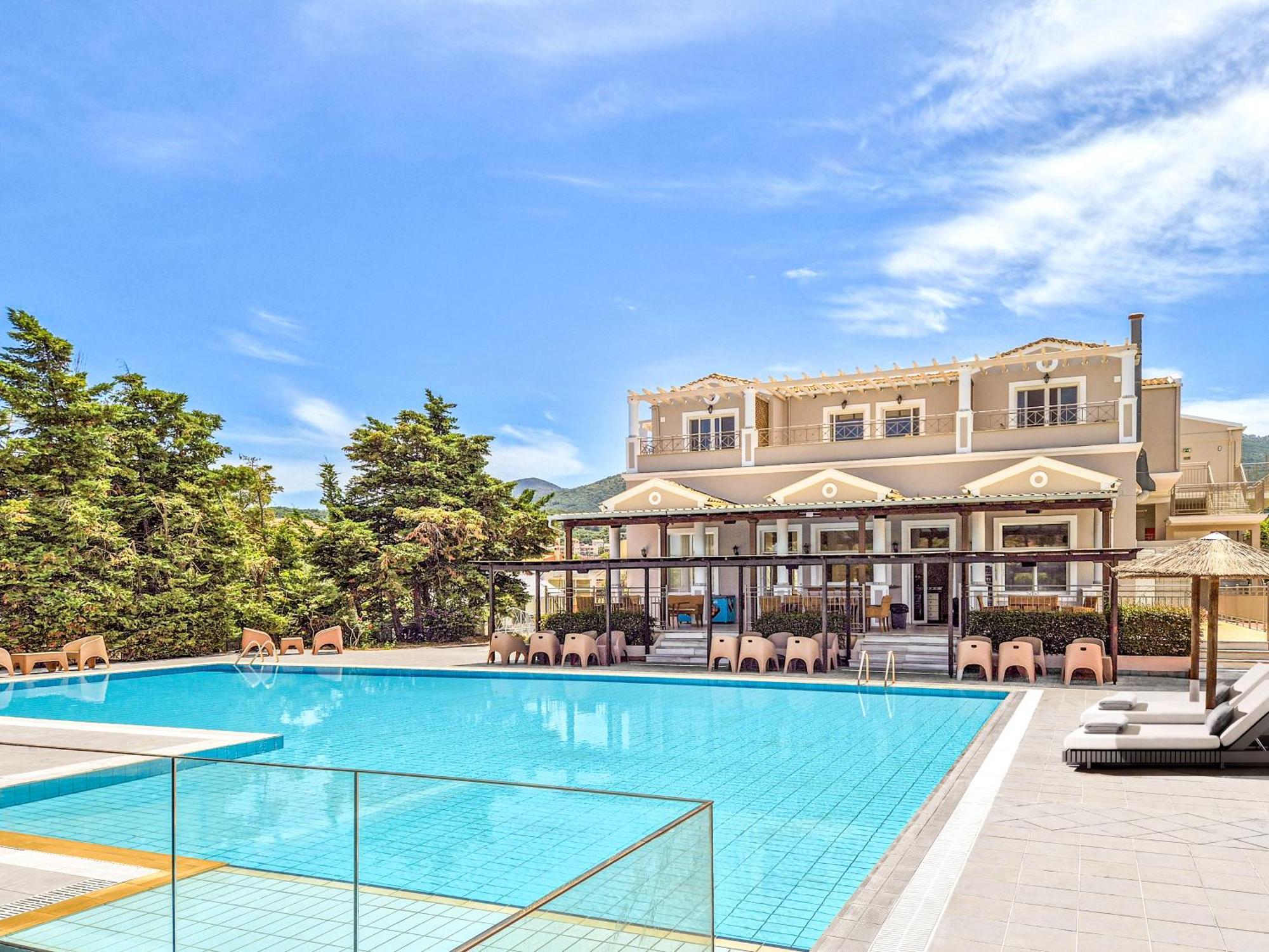 Thinalos Aparthotel アカラヴィ エクステリア 写真