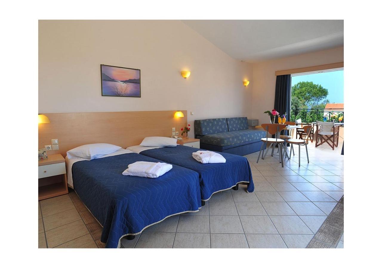Thinalos Aparthotel アカラヴィ エクステリア 写真